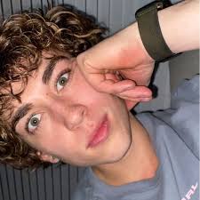 Aidan Browning (@aidan_browning) • Instagram photos and videos