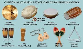 Cengceng adalah alat musik yang dimainkan dengan cara dipukul atau diadu satu sama lainnya dengan menggunakan tangan. 8 Contoh Alat Musik Ritmis Dan Cara Memainkannya Penulis Cilik