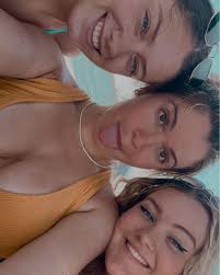 ☆ Ellen Janik ☆ (@ellenjanikk) • Instagram photos and videos