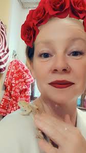 Is feeding bearded dragon enough at 4 months old?