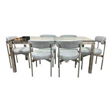 This parson leather dining chair is an all time classic with a great touch of design on the back that brings you great support and comfort; Mitchell Gold Bob Williams Classic Parsons Dining Table Six Remy Chairs Original Price 6 982 Design Plus Gallery