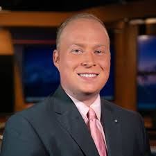 Andrew Noll's Instagram, Twitter & Facebook