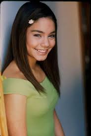 Fetus Celebrities On Twitter Vanessa Hudgens Http T Co Ngow9v9tnj Twitter