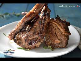 Cotlete de berbecut cu cartofi la cuptor cu rozmarin. Cotlete De Miel La Tigaie Sau Gratar Marinate In Vin Rosu Youtube