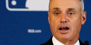 Rob Manfred in favor of international draft