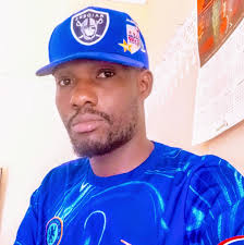 One million people watching this video to know how am feeling at the moment  within 4hrs is a big lesson to Raila Odinga that kenyans are watching you  plus your goons .Kenyans