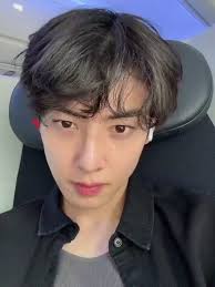 We are just the same girl of feeling😆😍 so speechless right? 💯 She is ,,,  , (CHA EUNWOO at Incheon International Airport heading to Paris, France for  Saint Laurent Men's Summer 26 Collection Show)