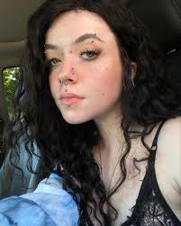 Alyssa Prestage (alyssaprestage420)