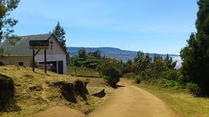 Résultat de recherche d'images pour "eglise du dimitile"