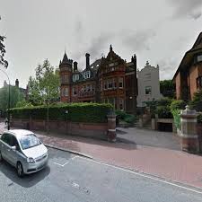 The beverly hills property, which spans six acres of land, was featured on. Ashton Kutcher And Mila Kunis House Former In London United Kingdom Google Maps