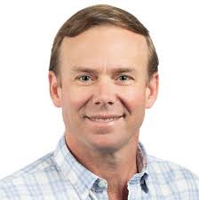 Allan Rowe's Instagram, Twitter & Facebook