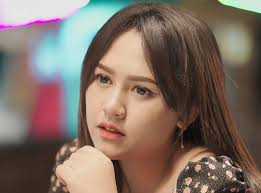 Happy asmara membenarkan kabar patah hatinya itu. Biodata Dan Profil Happy Asmara Penyanyi Dangdut Cantik Viral Bawakan Lagu Lemah Teles Ada Instagram Pacar Qeluarga