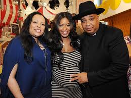 Vanessa Simmons Celebrates Baby Shower With Family And Friends Vanessa Simmons Celebrity Baby News Celebrity Kids
