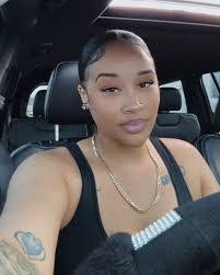 May Rowe's Instagram, Twitter & Facebook