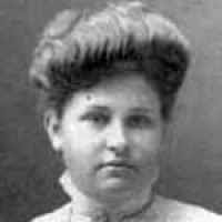 Lillian Kincaid's Instagram, Twitter & Facebook