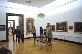 Va invitam la muzeu de arta timisoara pentru a admira lucrarile expuse, pentru a afce cunostinta cu artistii si a petrece timp de calitate. Facebook
