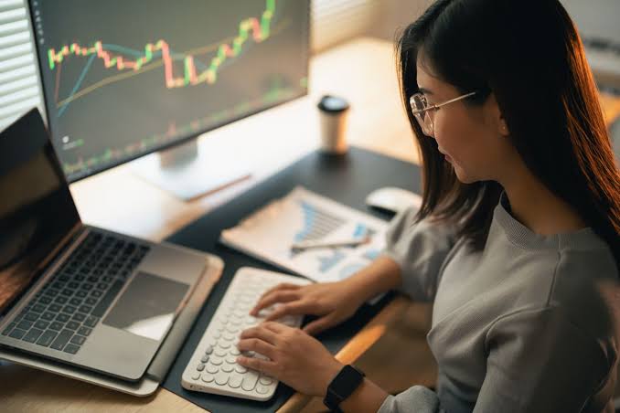 Ways to Earn Passive Income with Cryptocurrency