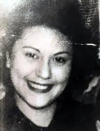 Ines Russo's Instagram, Twitter & Facebook