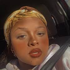 Felicia Coston's Instagram, Twitter & Facebook