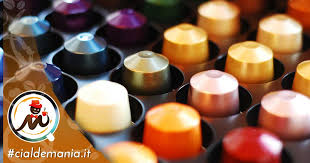 Delicata al palato ma senza rinunciare ai tratti tipici di un ottimo espresso, la. Capsule Compatibili Nespresso Caffe Borbone Respresso