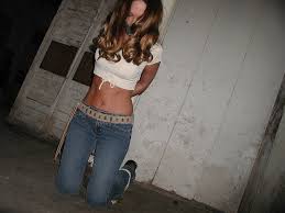 File:Woman kneeling and bound - BDSM 1.jpg - Wikimedia Commons