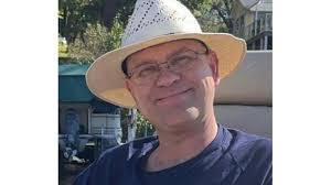 Dean Holtz's Instagram, Twitter & Facebook