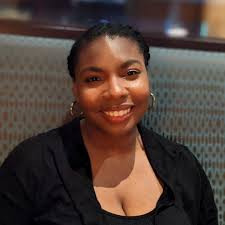 Meet Naomi. She's one of several sharp student leaders at Des Moines  Christian School. She hosted a stellar interview with me. I'm impressed  with the culture and students at this place! Keep