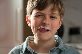 Homeless Boy with One Arm Becomes Town's Most Successful Businessman– Story  of the Day