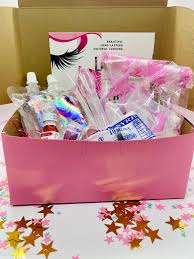 4.4 out of 5 stars. Lip Gloss Kit