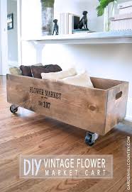 Sewing Machine Cabinet Turned Into A Mini Bar Or Drink Cart D Br D D Here S All The Information You Need In 2020 Creative Home Decor Vintage Home Decor Home Diy