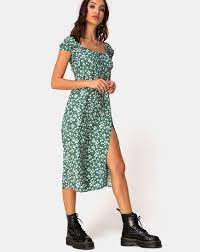 Milla Dress In Floral Field Green Floral Dress Outfits Floral Dress Casual Casual Dress Outfits