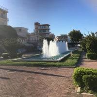 Το λαύριο (γνωστό κατά τον 19ο αιώνα και ως εργαστήρια λαυρίου) είναι μια μικρή πόλη στο νοτιοανατολικό μέρος της αττικής και έδρα του δήμου λαυρεωτικής. Plateia Layrioy Layrio Attikh