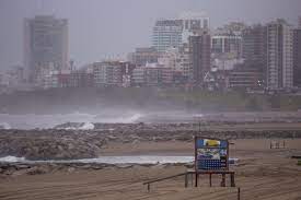 Rara vez hace mucho calor aquí y puedes dejar tu traje de baño en casa con seguridad. Como Seguira El Clima Este Lunes En Mar Del Plata Diario La Capital De Mar Del Plata