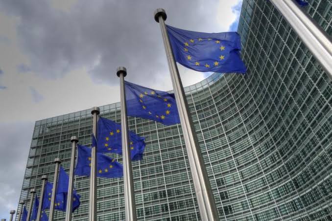 Κράτος Δικαίου: Η Ελλάδα μεταξύ των 13 χωρών της ΕΕ που σημειώνουν πρόοδο το 2026 | Ημερησία