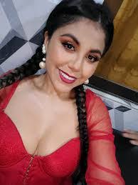 Georgette Valtman's Instagram, Twitter & Facebook