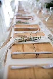 Mariage Quebec Couverts De Table Rustiques Deco Table Table En Bois Rustique