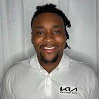 Ali Kia's Instagram, Twitter & Facebook