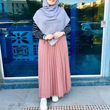 S A L M A Shared A Photo On Instagram مسانا احلام متحققة بصوا بقى المرادي حبيت البس ألوان ش Modest Fashion Hijab Hijab Fashion Hijabi Fashion