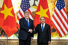 Phát biểu chỉ đạo tại diễn đàn, thủ tướng nguyễn xuân phúc đã tâm sự với đảng bộ, chính quyền, người dân đà nẵng với tư cách nói như vậy để báo động cho đà nẵng vì quy mô kinh tế của các tỉnh này cũng lớn tương đương và bằng với tp đà nẵng, thủ tướng nguyễn xuân phúc nhận định. Nguyá»…n Xuan Phuc Wikipedia Tiáº¿ng Viá»‡t