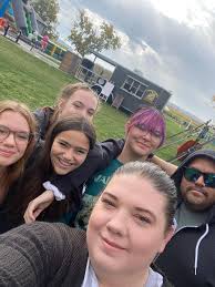 Hey, neighbors, my husband started a printing and design business, Paragon  Print + Design, located