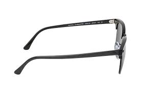 Les branches de la wayfarer sont épaisses et les verres inclinés toutes les tendances 2016 >>. Ray Ban Clubmaster Rb 3016 1305 B1 S