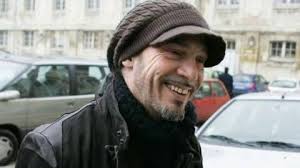 C ainsi le titre que l'on peut lire sur certains sites majoritairement de gogo comme l'express et dont yahoo! Florent Pagny Ne Souhaite Pas Que Ses Enfants Parlent Rebeu