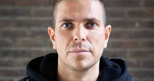 Nick uit 'Big Brother' slachtoffer van oplichter: “Er werd 4.700 euro van  mijn rekening gehaald”