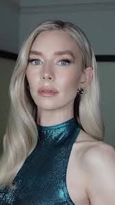 Vanessa Cage Latest News