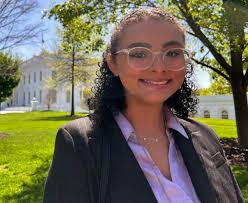 First-Gen JEM Student Lexie Martin Awarded White House Correspondents'  Association Scholarship