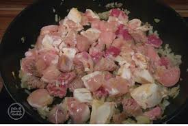 Qabili palau, also known as kabuli palau, afghanistan's national dish, is a gorgeous blend of rice since posting this kabuli palau recipe, rhubarbarians has gone vegetarian! Kabuli Palau An Afghan Rice Dish Fernweh Koch