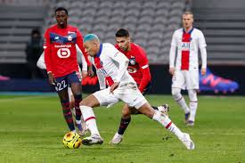 If you put your money on psg's 3.54 odds (1xbet), your net profit is 254%, which clearly makes the psg outfit an overwhelming favourite Lille Held To Goalless Draw With Psg Football Flame
