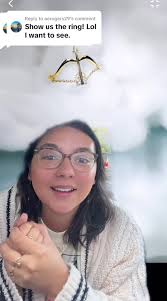 Replying to @aerogers29 I STILL CANNOT BELIEVE SHE HAS OUR RING.  #greenscreen #taylorswift #taylornation #tserastour #phillynight3 #ts  #hungergames #hungergamesedit #jlaw #jenniferlawrence #jlawrence