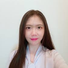 Tina Harter's Instagram, Twitter & Facebook