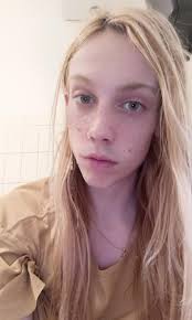 Hey babes ❤️ : r/NonBinary